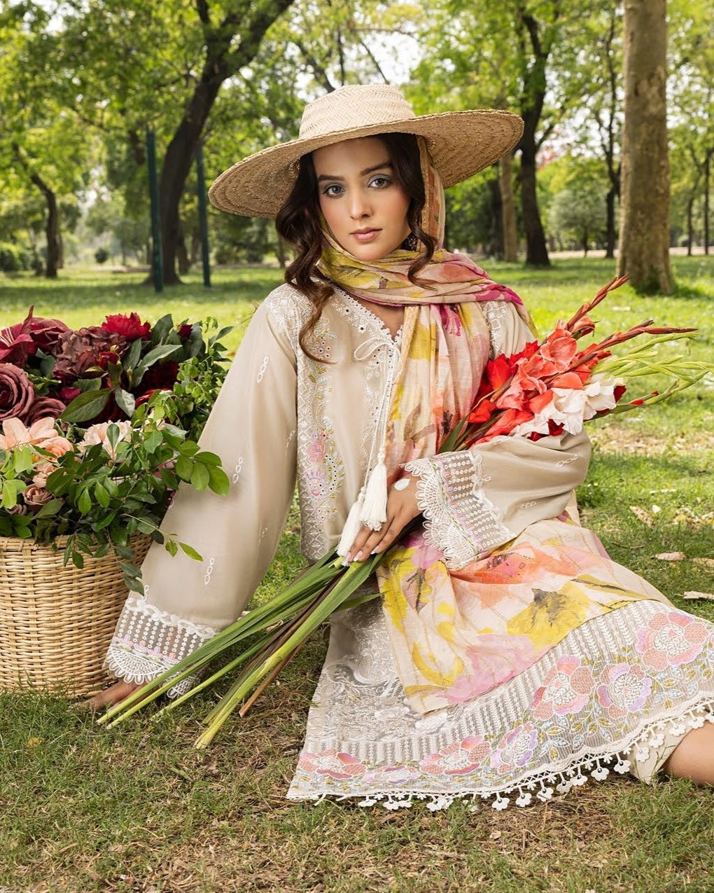 Lawn Embroidered Stitch 3pc 2