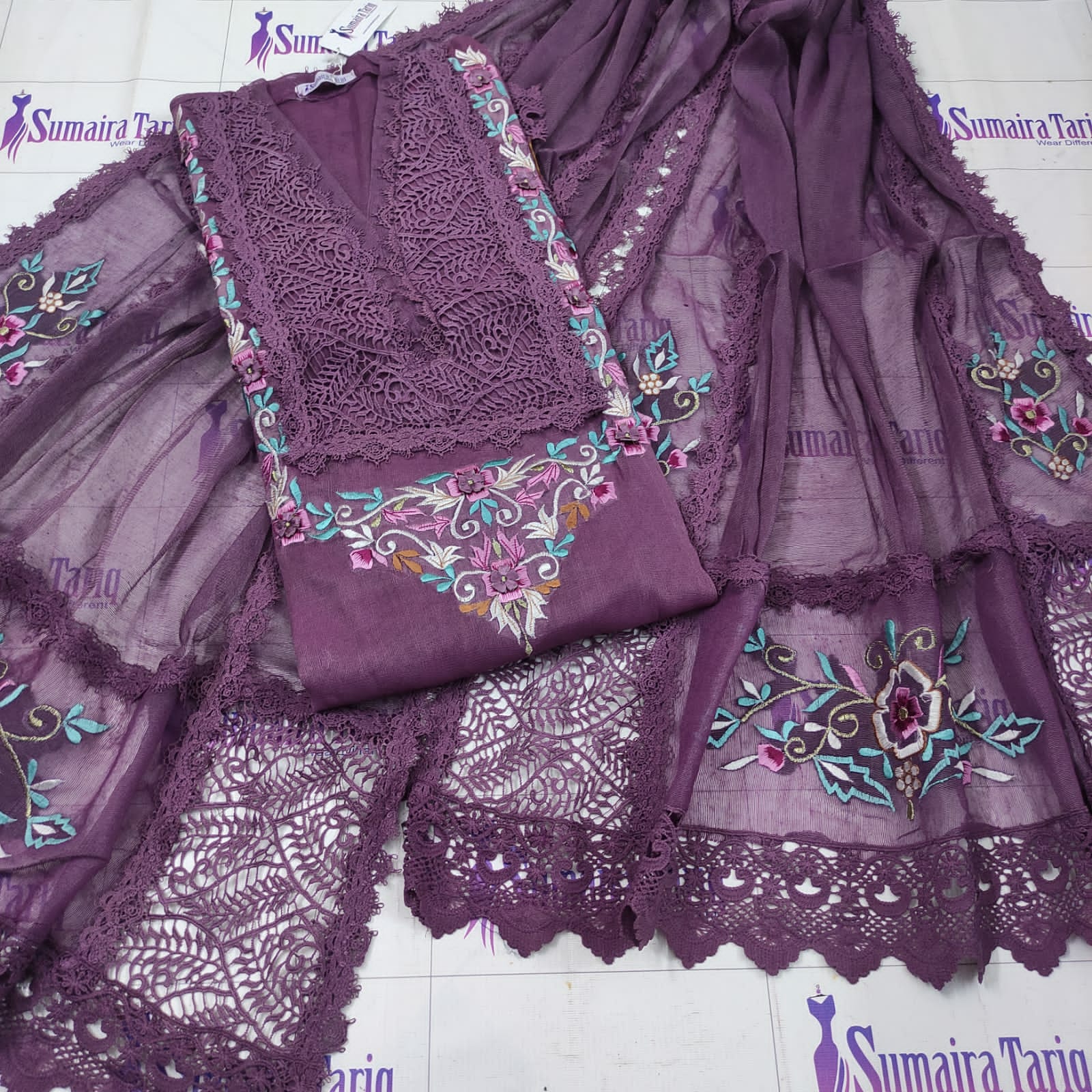 Shahzadi Collection Stitch 3pc 💞
