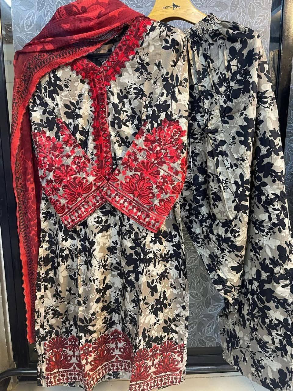 Lawn Stitch 3pc Dress 👗