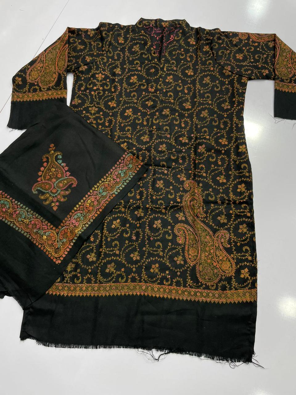 Pashmina Kashmiri Embroidered Stoles 1