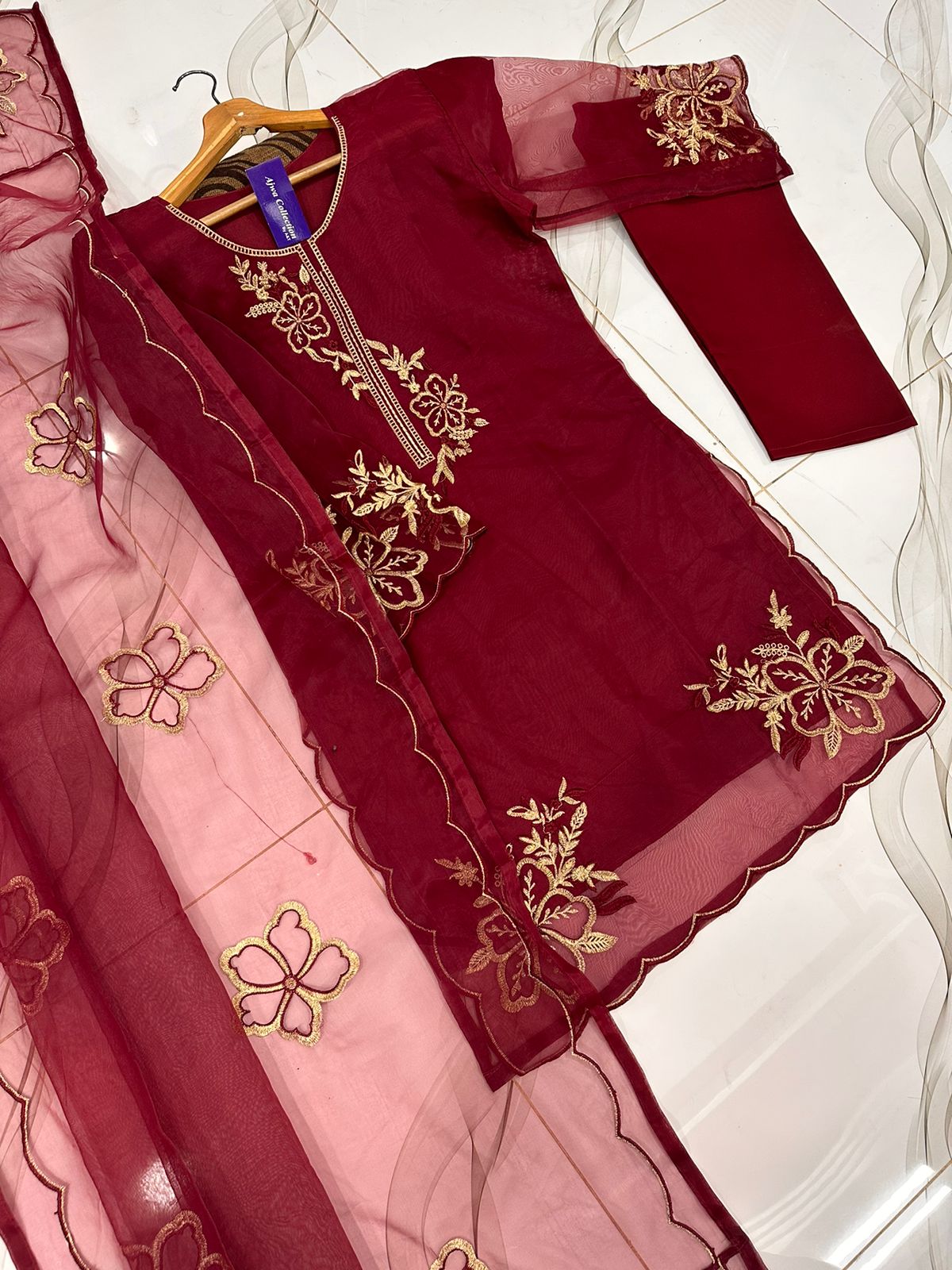 Stuff organza