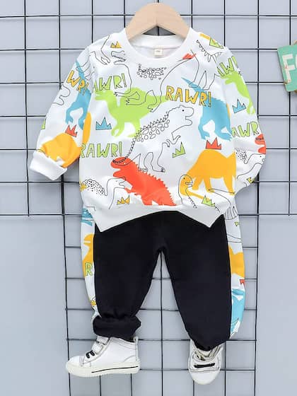 Kidder dresses flees winter collection