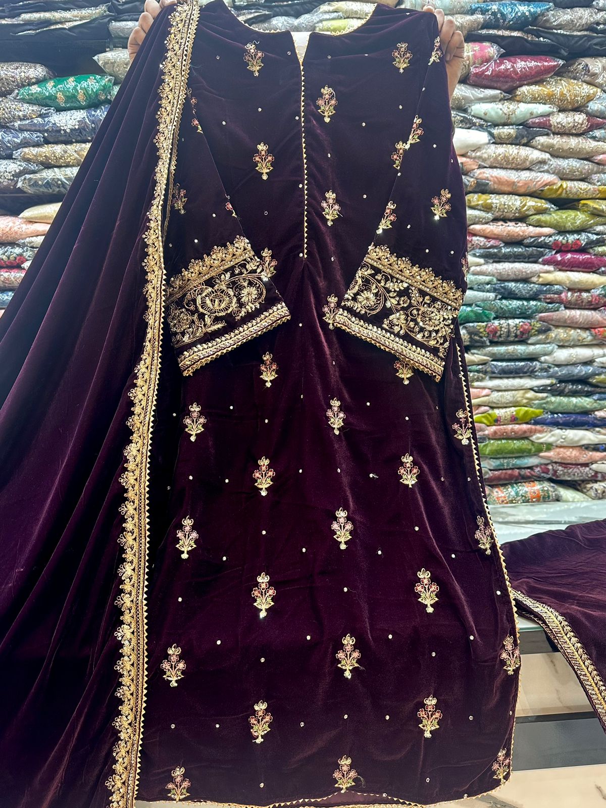 9000 Micro Velvet Stitch Dress 👗