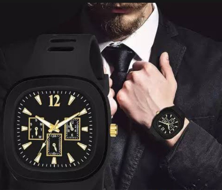 Stylish square Dail smooth silicon strap casual watch