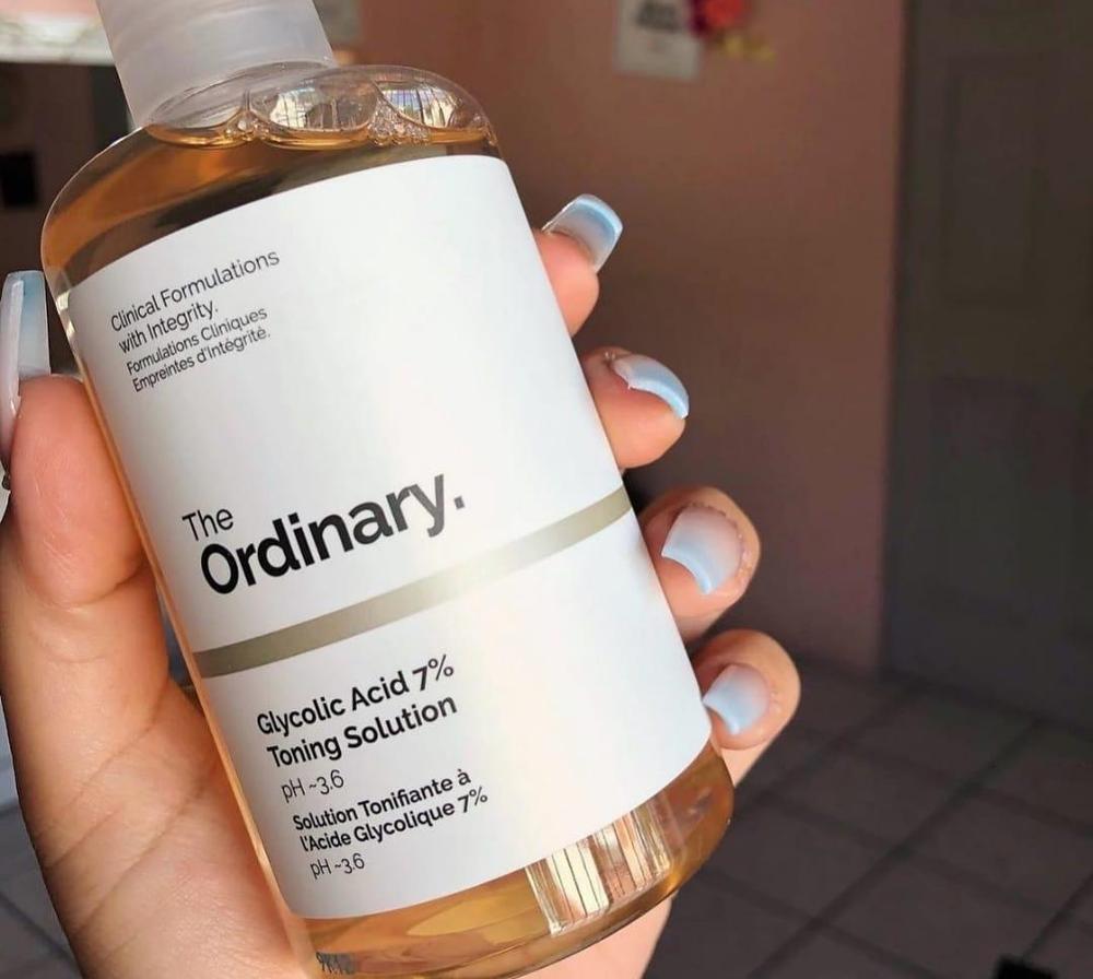 Radiant Glow Face Toner  Serum-- 240ml