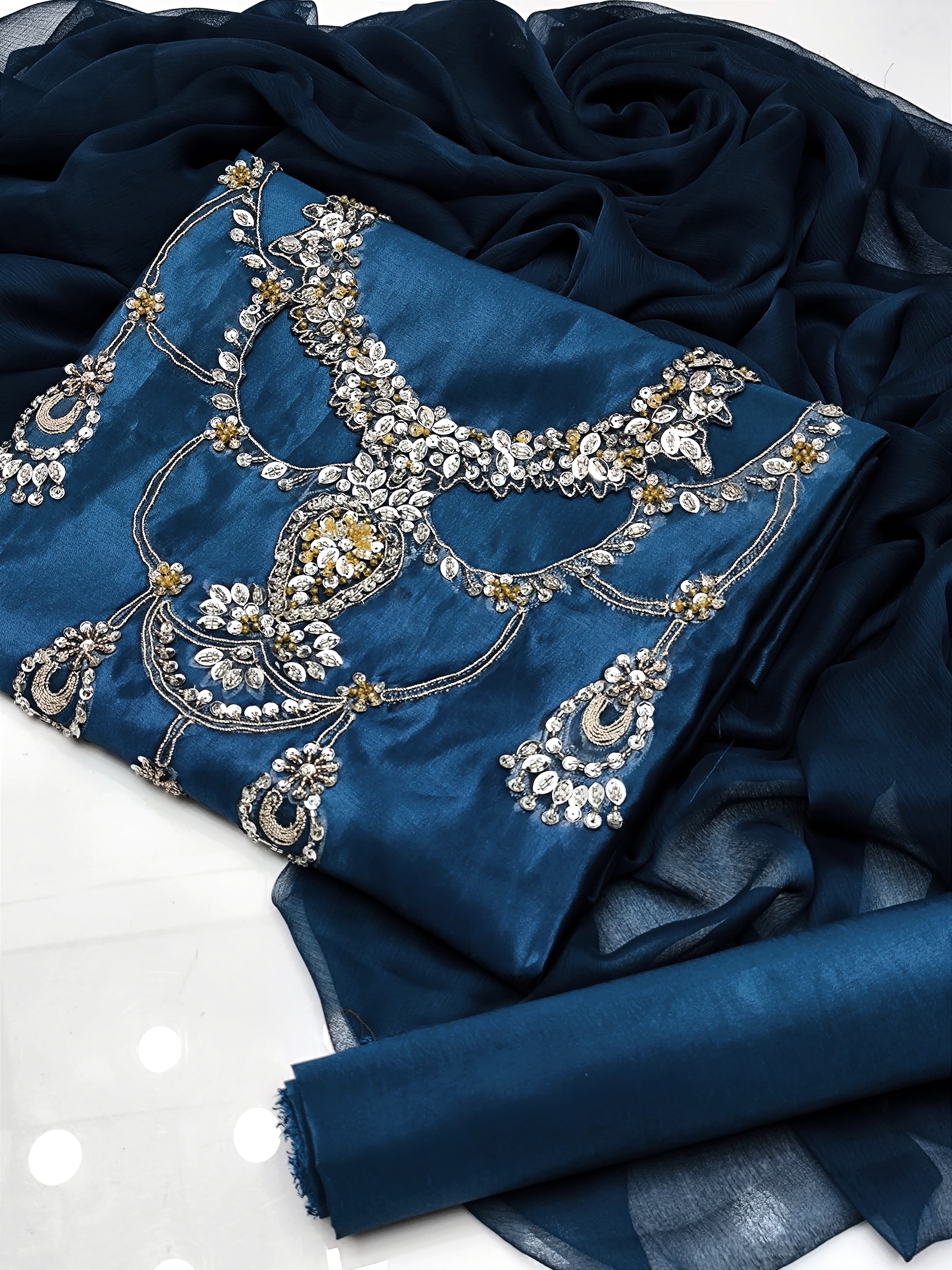 Cutwork Gala Kattan Silk 3pc