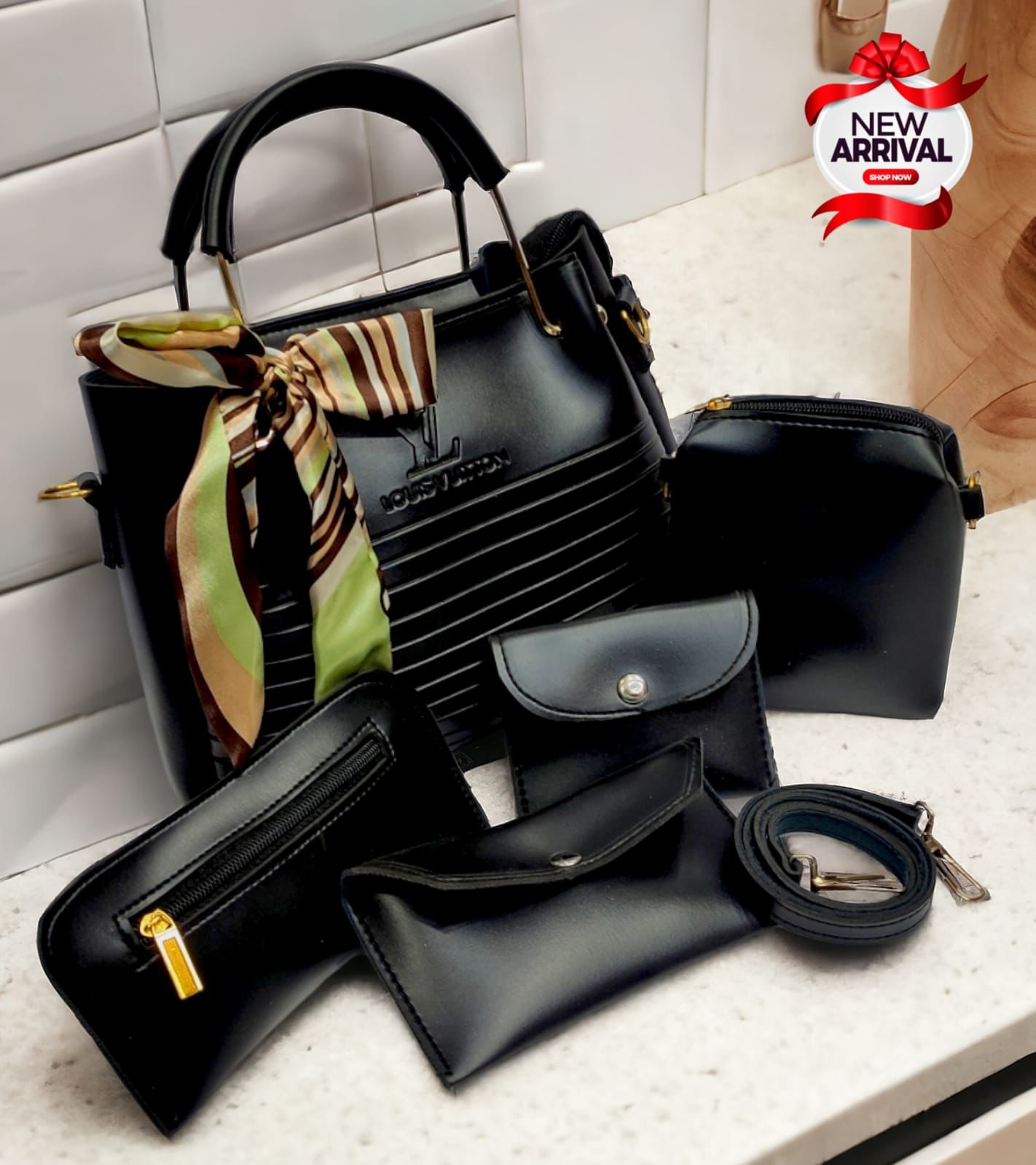 Most Demanded LV 5 Pcs Bag Set For Girls 🎀
