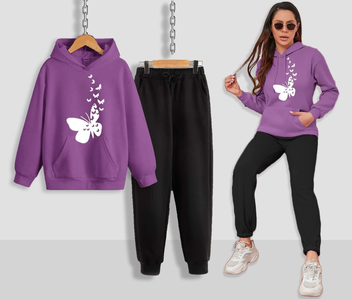 ALHUMDULILLAH ❤️  *Wome Tracksuit Winter Collection* 😍  *Hoodie + Trouser* ✨  Fabric: *Fleece* 👍🏻