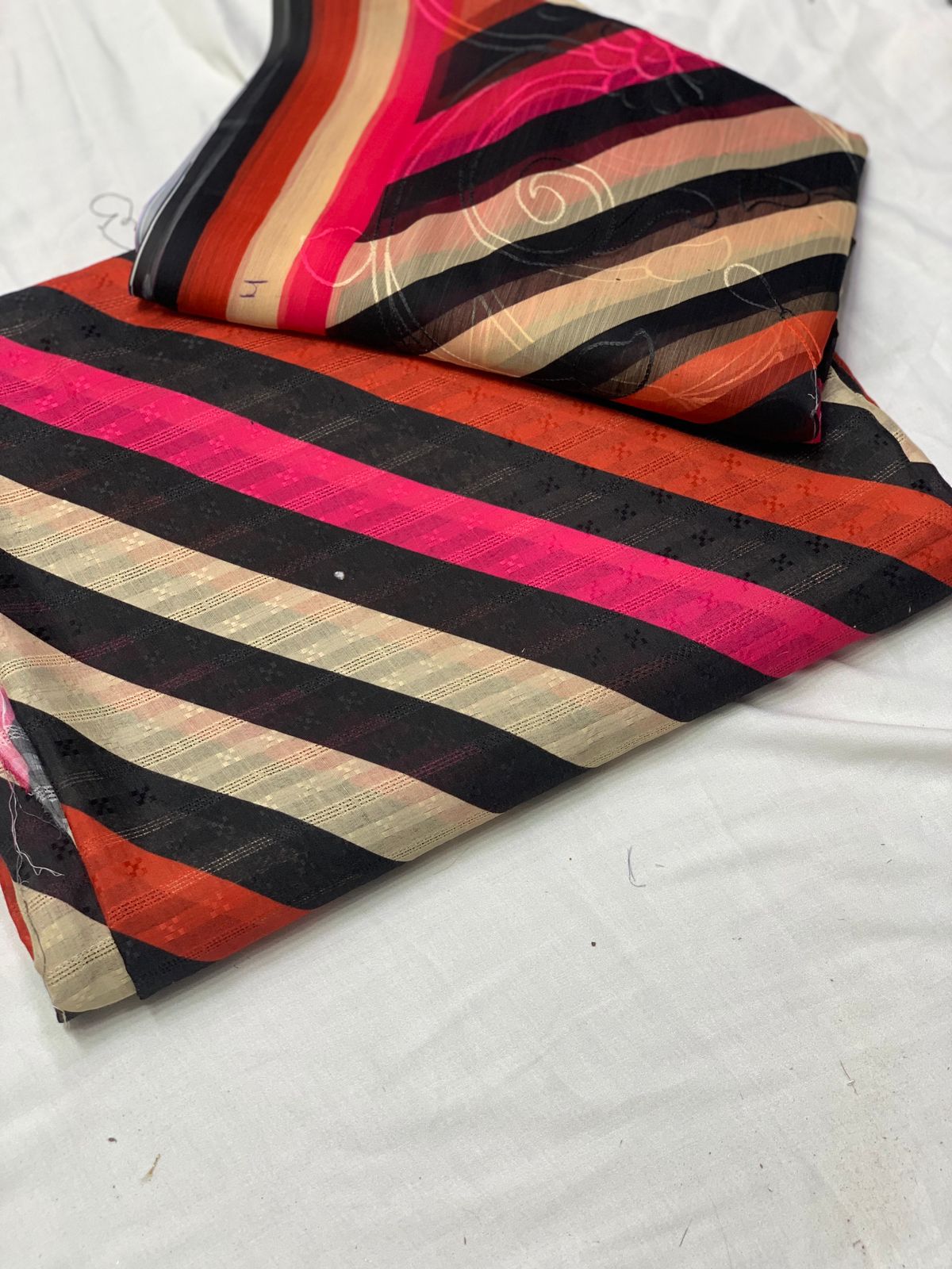 Swiss Doriya Lawn 3pc Unstitch