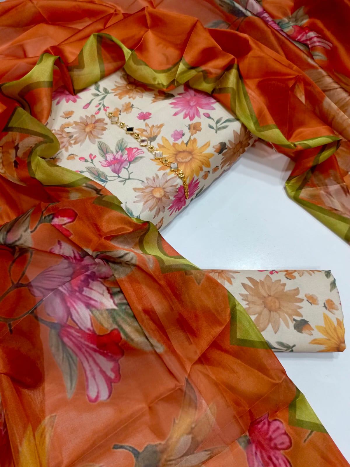 Swiss Digital Print 3pc With Neckline
